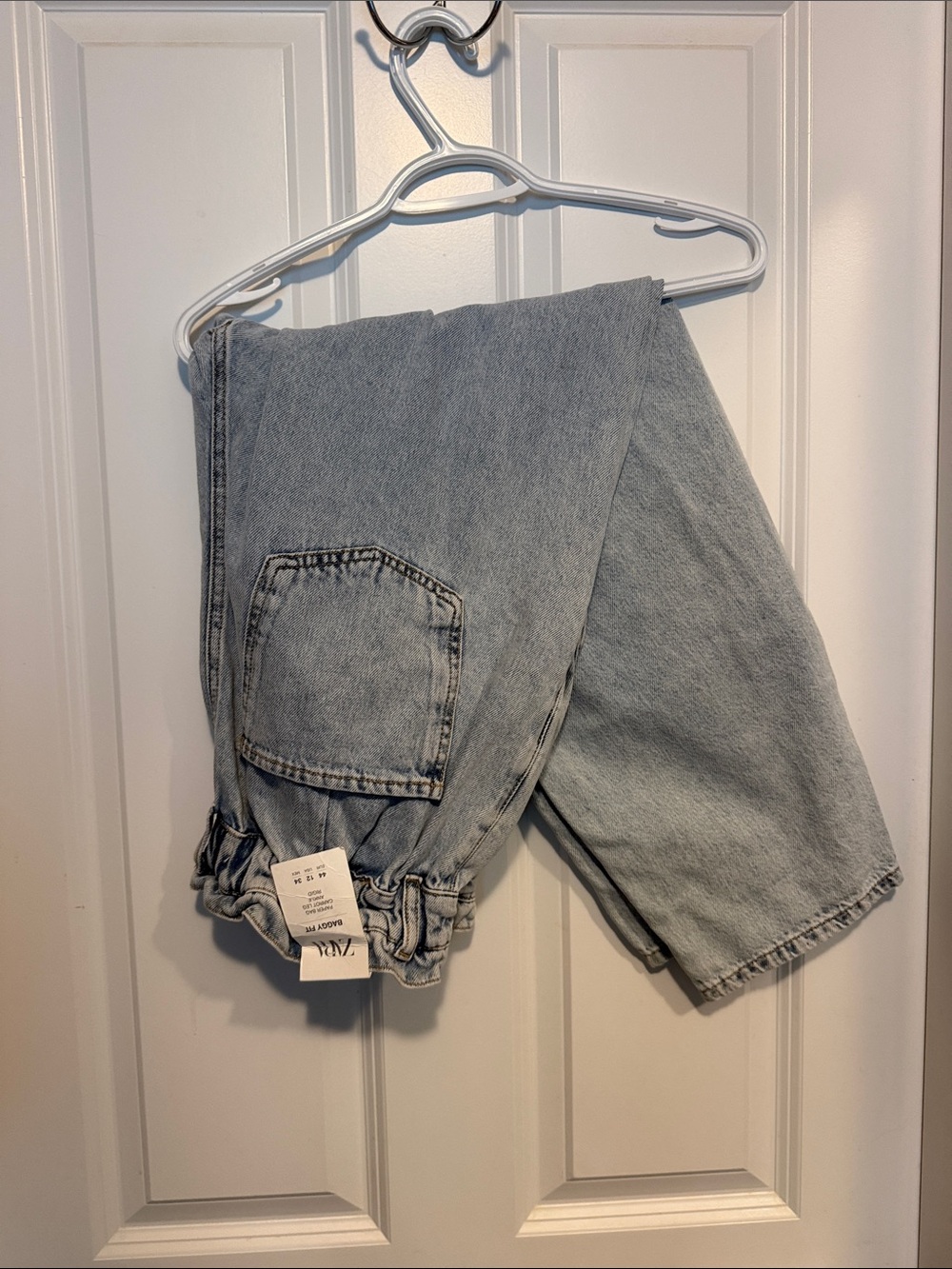 Zara Light Blue Cropped Elastic-Hem Jeans